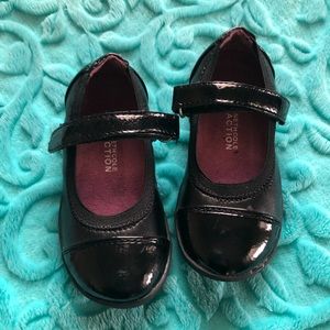 Girls dress shoes